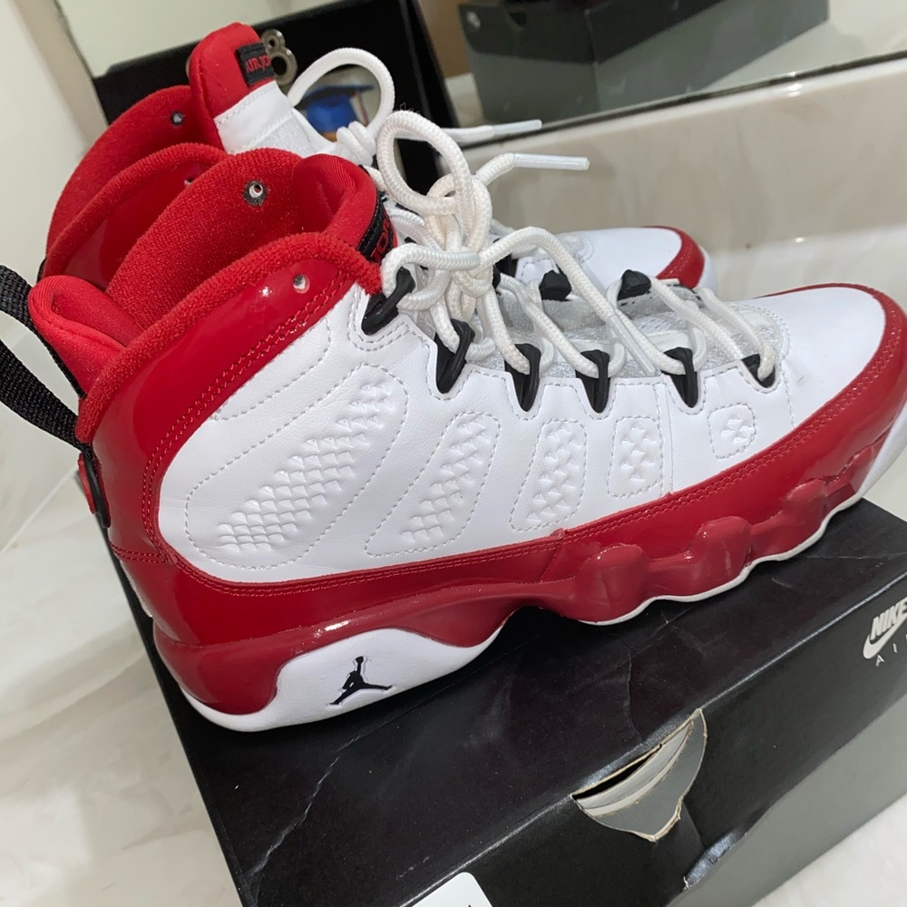 Gs Air Jordan 9 (4.5y) ❤️